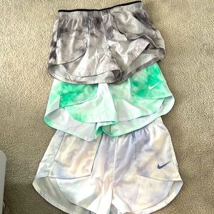 Shorts with lining under, worn a 3-4 times, great condition, good for jumping